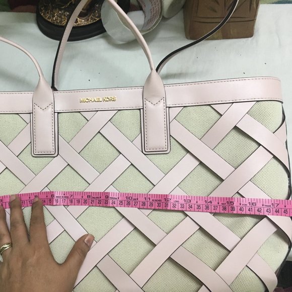 Authentic Michael Kors Light Pink Sienna Large Tote - Picture 12 of 16